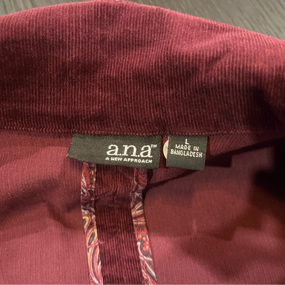a.n.a A New Approach Red Corduroy Large 3 Button Collared Jacket. Cool Coat - Picture 3 of 6
